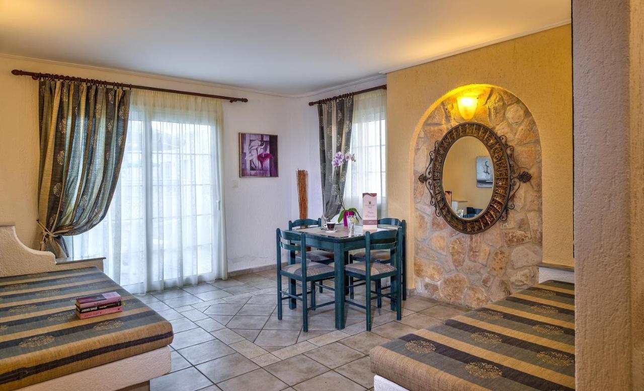 Hotel Castle Suites Platanés المظهر الخارجي الصورة